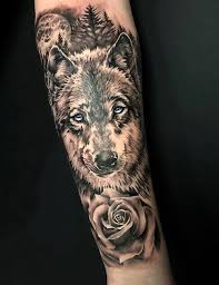 28 Magnificent Wolf Tattoo Designs Wolf Tattoo Sleeve Wolf Tattoos For Women Wolf Tattoo Design