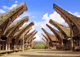 Pakaian adat sulawesi selatan toraja. Rumah Dan Pakaian Adat Toraja Yang Perlu Anda Ketahui