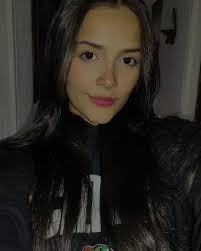 Isabel Narvaez (@isabelcovelli) • Instagram photos and videos