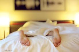 Einzelbett & doppelbett boxspringbett, futonbett & polsterbett bett mit aufbewahrung & bettkasten.das perfekte bett hat einen großen einfluss auf unsere schlafqualität. Nachtliche Superkrafte Guter Schlaf Wirkt Wunder Schlaraffia