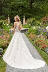 This site provides total 2 english word for hochzeitskleid. Standesamt Brautkleider Schlicht Farbig Lang Kurz Your Day Your Style