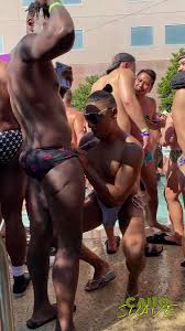 Los packs de Daniel Orona @DanielOrona9 - Mira su contenido a sus fotos