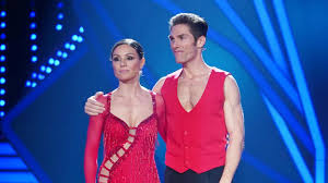 Beautiful world wer überzeugt bei let's dance 2020? Let S Dance 2019 Nazan Eckes Ist Bei Let S Dance Raus