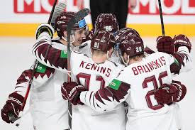 Dominik kubalik scored and patrick kane grabbed an assist in sunday action from. Lettland Sorgt Gegen Kanada Fur Erste Grosse Uberraschung Slowakei Gewinnt Dank Blitzstart Russland Gelingt Spates Siegtor Eishockey News