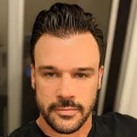 Aaron Hoag's Instagram, Twitter & Facebook