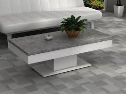 De plus, son large plateau supérieur et son rangement inférieur dans votre salon, entre le canapé et le meuble tv, dans un ensemble béton et moderne, cette table basse design fera fureur. Table Basse Plateau Beton Avec Coffre De Rangement Astulia