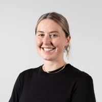 100+ "Lowe" profiles