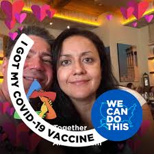 Who are recommended orthopedic surgeons for knee replacement?