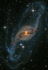 Las observaciones muestran jóvenes cúmulos de estrellas expuestos contra un fondo moteado y lleno de detalles. Pin On Space Exploration