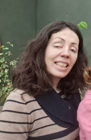 Help with eye alignment in photo?