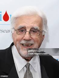 35 Photos & High Res Pictures