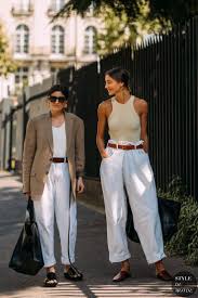 Neutral Summer Street Style White Oversized Trousers With Belt And Tank With Oversized Blazer Summer Fashion Outfits Street Style Summer Fashion