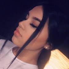 Her family members had a whole lot of economic problems when she was developing up. Becky G Presenta A Su Hermana Stephanie Y Fans Quedan Sorprendidos Con Gran Parecido La Republica