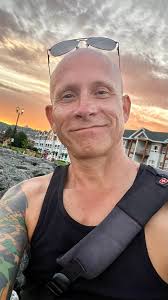 From Woodbury anyone just wanna chat.