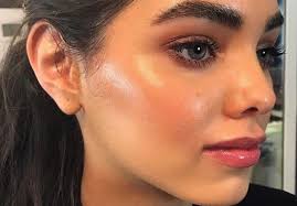 The Makeup Trends We Ll See Everywhere This 2019 Star Style Ph New Makeup Trends Makeup Trends Best Makeup Tips
