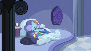 Rainbow Dash S Cloud Bed Rainbow Dash My Little Pony Cartoon My Little Pony Bedroom