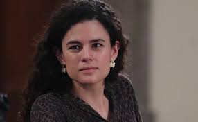 Ella es Luisa María Alcalde, la joven secretaria de Gobernación del “relevo  generacional”