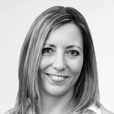 Isabelle Arnold's Instagram, Twitter & Facebook