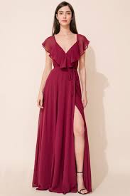 Full Bloom Maxi Yumi Kim Elevate Your Evening Look In Our Full Bloom Maxi Dress Yumikim Maxi Fashion Burgundy Maxi Dress Fashion Maxi Dress