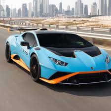 Chez lamborghini, la gamme huracán s'est enrichie l'an dernier d'une variante performante : Lamborghini Noch Mal Mit V12 Motor Doch Dessen Tage Sind Gezahlt Faszination