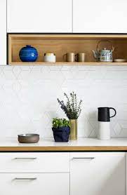 ein lustiges backsplash muster das ihre kuche benotigt fliesen metro subwaytile kuche kuche deko fliesen kuche geometrische fliesen moderne kuche