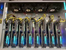 As the number of mining rigs in the bitcoin network grows, the hashrate of the network increases. N5pxmle1aan4nm