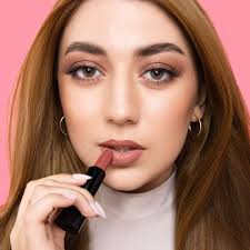 ايفابيلا للعطور ومستحضرات التجميل🖤🫶🏻‎ (@evabella_for_makeup) • Instagram  photos and videos