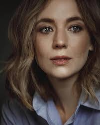 Sarah Lazzaro's Instagram, Twitter & Facebook