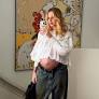 Brazilian Influencers Open Up About Unique Pregnancy Experiences