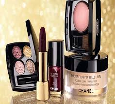 The makeup stores are situated in several countries (around 500 independent stores) and ach store has professional makeup artists to help you with their knowledge and wisdom. Best Cosmetic Brands In The World Most Luxurious List Of Top Ten