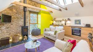 It seems to come from the gaelic baile. Luxury Holiday Get Aways Self Catering Accommodation Hayloft Edinburgh