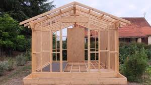 autoconstruction abri de jardin ou chalet en ossature bois autoconstruction maison en ossature construire abri de jardin cabane de jardin bois abri de jardin