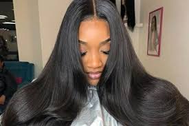 A lot of girls worry that since the sew in hairstyles mean attaching hair extensions, the latter will be visible along the hairline. Top Easy Weave Hairstyles You Should Updates For 2020