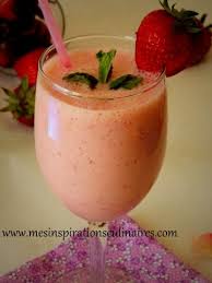 Smoothie Fraise Au Babeurre Smoothie A La Fraise Smoothie Fraise Babeurre