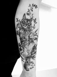 The maine coon made a comeback and is now the second most popular cat breed in north america, according to the cat fanciers' association (cfa). Madlyne Van Looy Tattoo Art