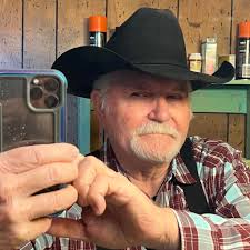 Can I use red onions that have flowered for cooking?