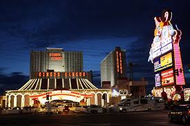 Circus Circus Hotel Casino Is A Family Friendly Resort Located In Las Vegas S The Strip Neighborhood Close T Las Vegas Las Vegas Country Circus Circus Hotel