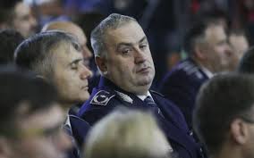 Citeste acum toate articole despre directia de operatiuni speciale pe digi24.ro. Liviu Vasilescu Fostul Sef Al DirecÅ£iei De OperaÅ£iuni Speciale In CÄrÅ£i Pentru Sefia PoliÅ£iei Romane Cine Se Mai AflÄ Pe Lista ScurtÄ