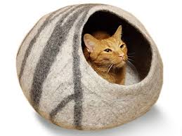 The jubel balance buddy in size medium or large is an allrounder of modern cat furniture. 10 Modern Cat Beds You Ll Wish You Could Sleep In
