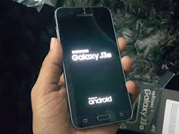Simplify your life with this verizon prepaid samsung galaxy j3 mission smartphone. Samsung Galaxy J3 Gets Stuck On Boot Screen After Rebooting Troubleshooting Guide