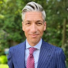 Americas Assurance Deputy Vice Chair Bill Strait is a great leader with an  amazing depth of experience serving EY clients, leading multidisciplinary  audit teams and ensuring high-quality audits…