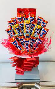 Daim Bar Chocolate Bouquet Gift Christmas Anniversary Birthday Surprise Gift Valentines In 2021 Chocolate Bouquet Candy Bouquet Diy Chocolate Bouquet Diy
