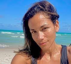 Dena Pinheiro's Instagram, Twitter & Facebook