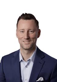 View Larson's Exceptional Financial Team