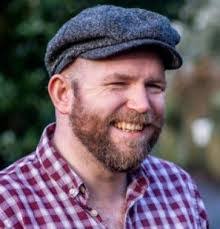 Richard Bendall's Instagram, Twitter & Facebook