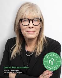 Janet Dalessandro's Instagram, Twitter & Facebook