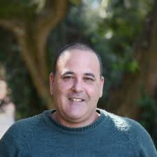 Listado de funcionarios y docentes