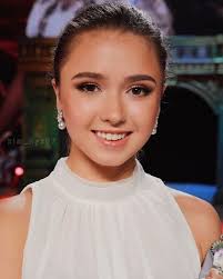 Pin de quy loc bui en Nữ diễn viên