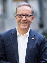 DRUCK_UMSCHLAG_Nanotechnologie 2016.indd