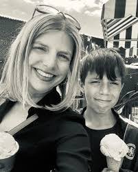 Amber Blocker's Instagram, Twitter & Facebook